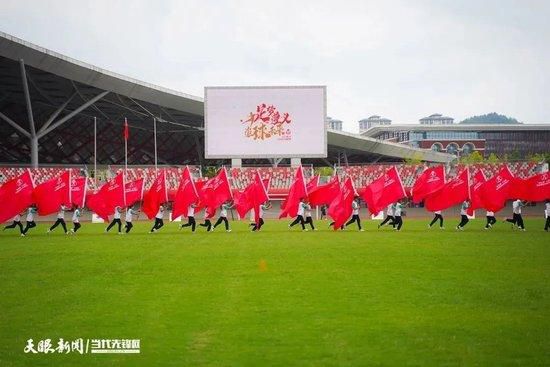 在今天凌晨结束的世俱杯决赛中，曼城4-0击败了弗鲁米嫩塞，瓜迪奥拉在赛后接受了曼城官网记者的采访。